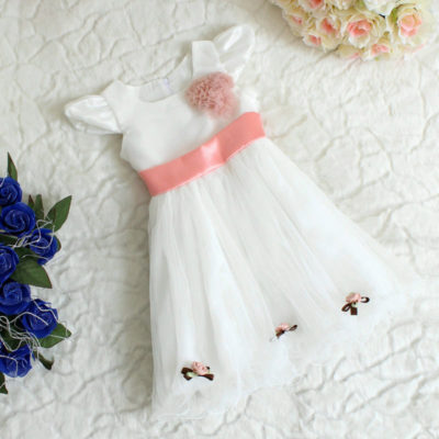 Guidelines For Purchasing Party Outfits For Baby Girls
